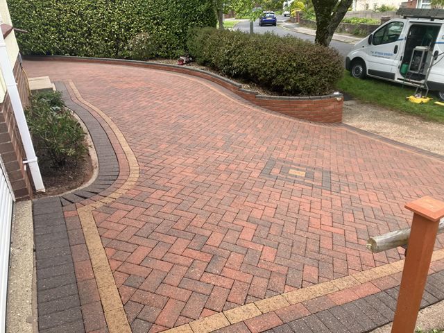 driveway-cleaning-1